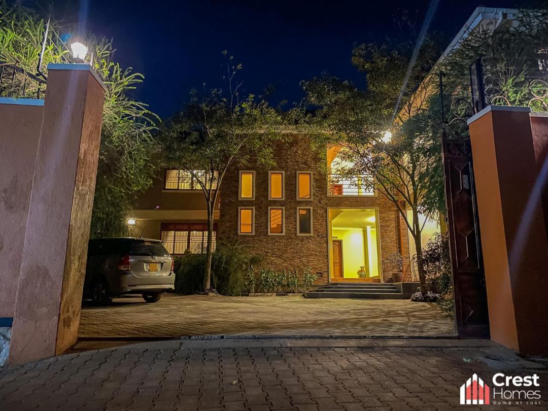 Crest Homes Uganda Kitende Bagian luar foto